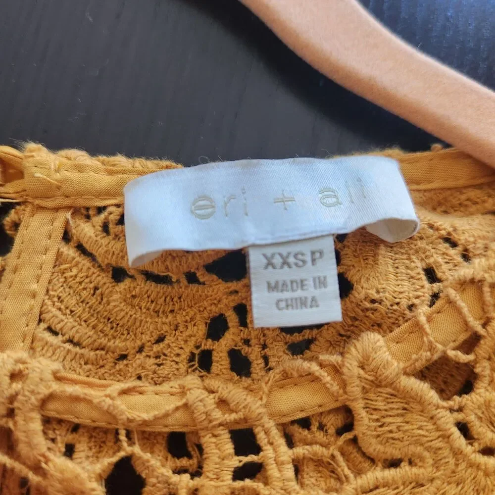 eri + ali  Marigold embroidered lace blouse bell sleeves XXSP romantic festival